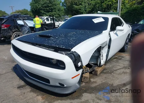 2021 Dodge Challenger R/T из США, поврежденный, VIN 2C3CDZBT4MH590612